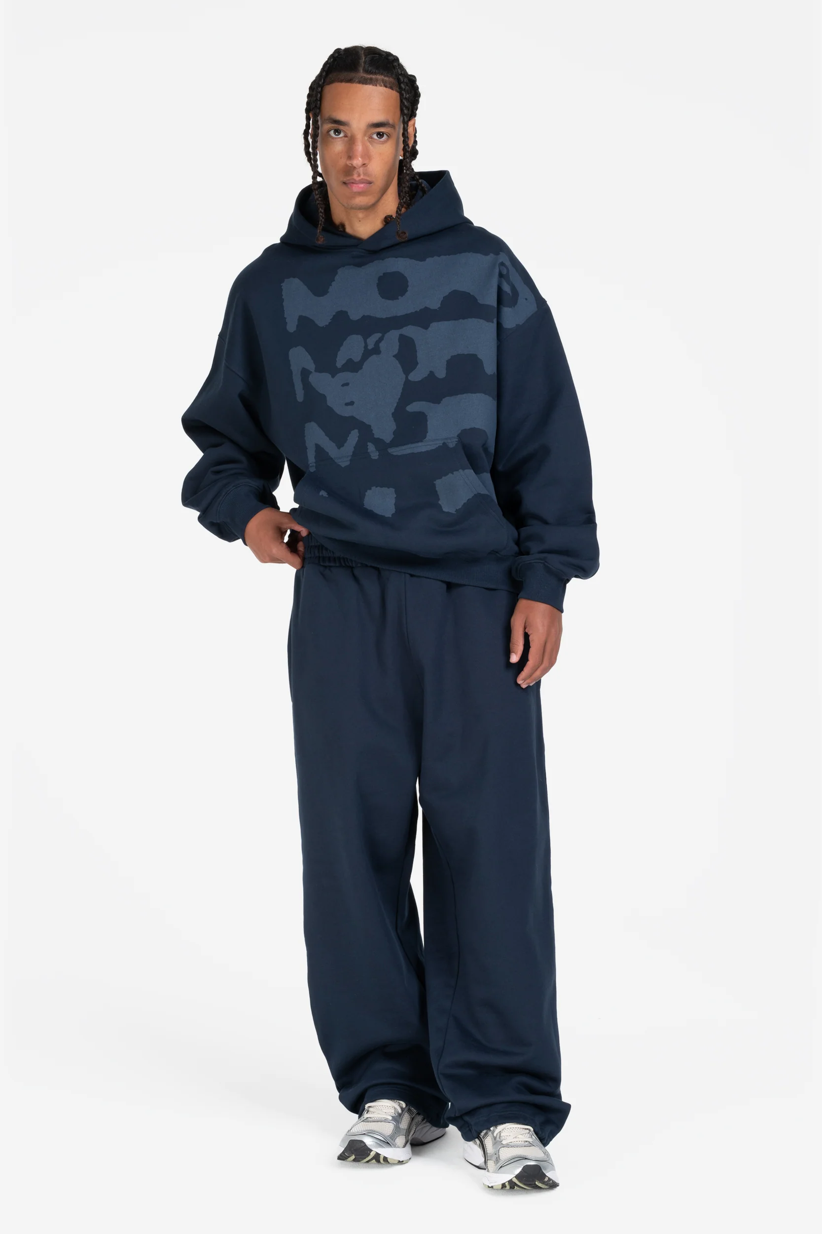 RADIANT CASH HOODIE NAVY + OPEN LEG JOGGER NAVY - Image 3