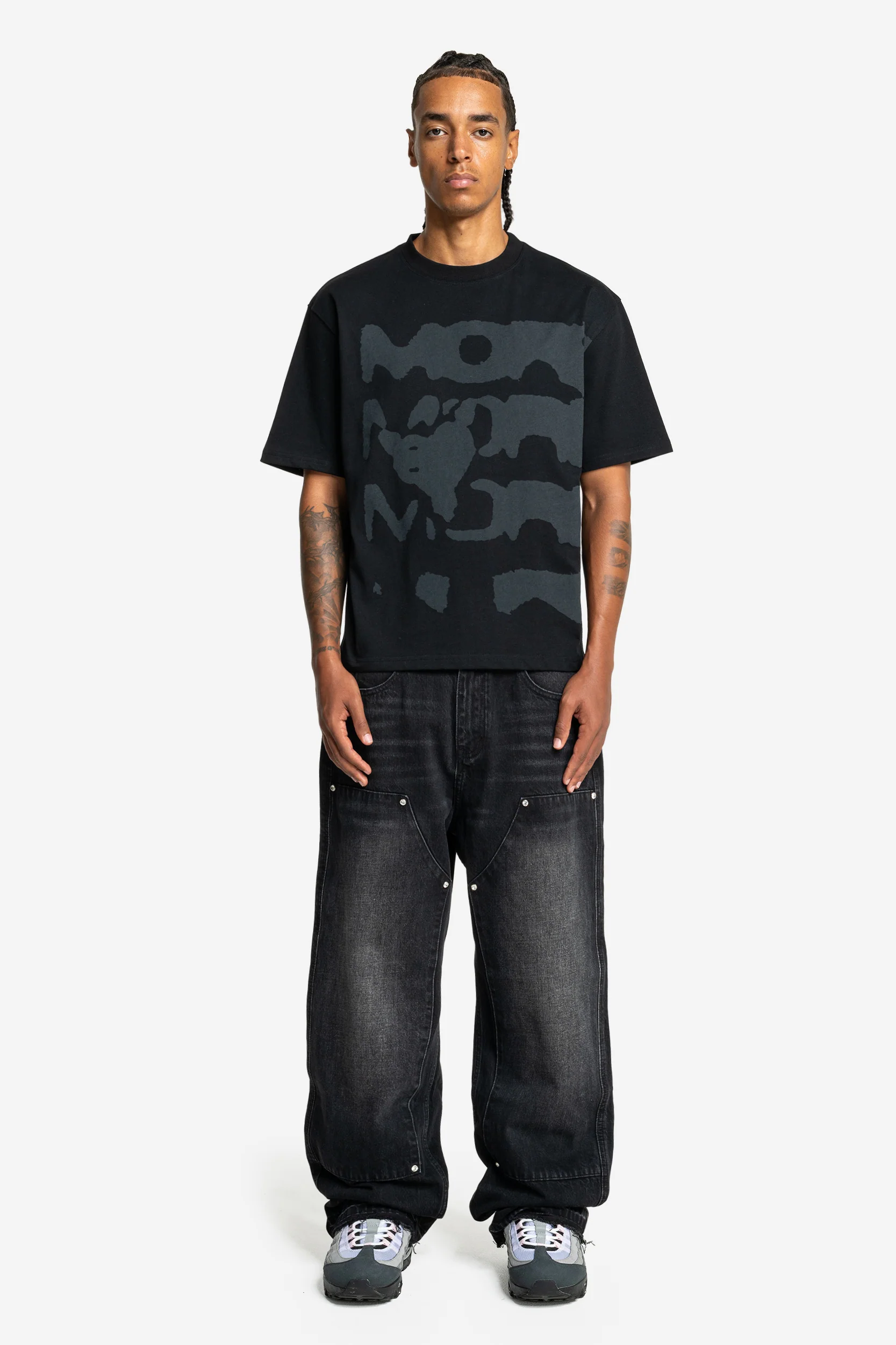 RADIANT CASH TEE ALL BLACK - Image 4