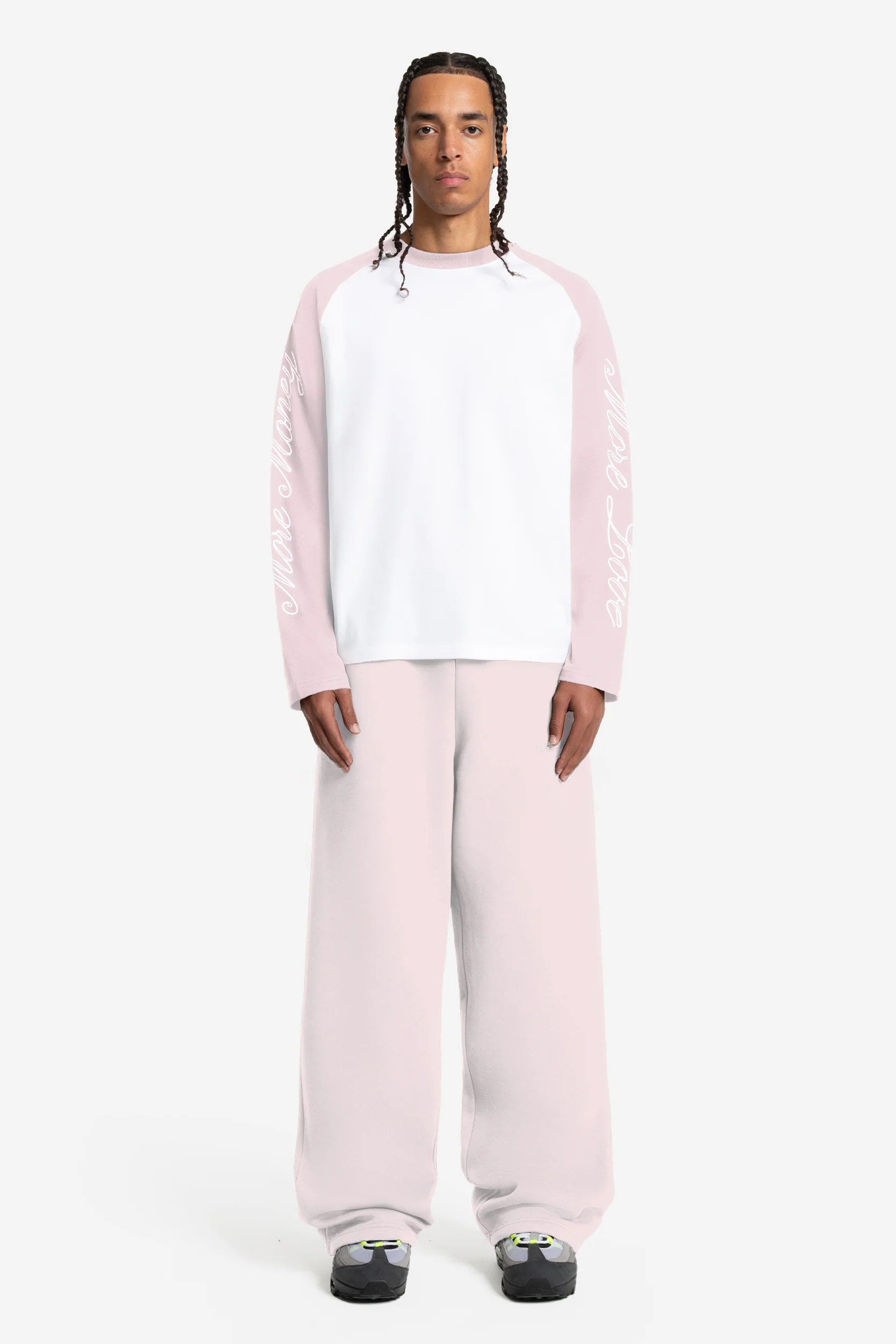 SCRIPT RAGLAN LONGSLEEVE PINK + CLOUDS JOGGER PINK